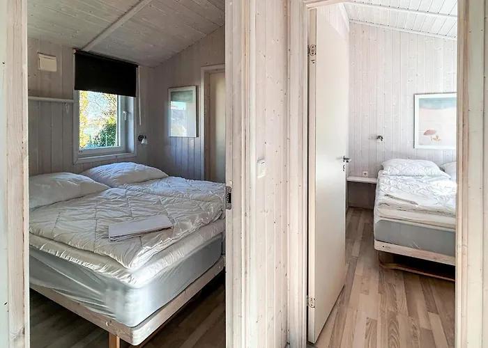 4 Person In Grömitz